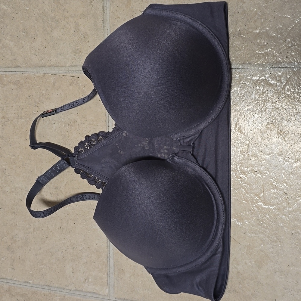 Victorias Secret Lined Lace Racerback Bra